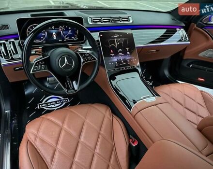 Черный Мерседес Майбах, объемом двигателя 3.98 л и пробегом 44 тыс. км за 190000 $, фото 42 на Automoto.ua