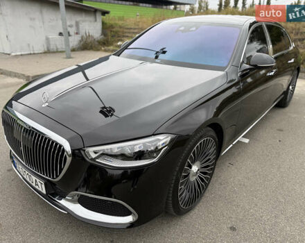 Черный Мерседес Майбах, объемом двигателя 3.98 л и пробегом 18 тыс. км за 208888 $, фото 50 на Automoto.ua