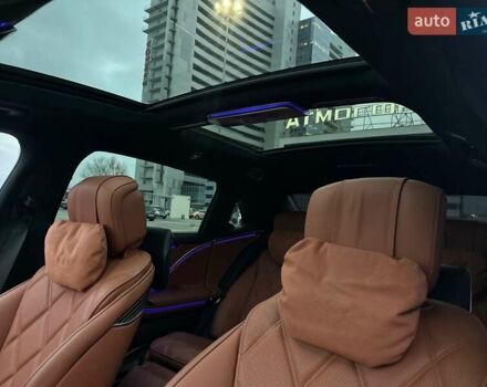 Черный Мерседес Майбах, объемом двигателя 3.98 л и пробегом 44 тыс. км за 190000 $, фото 34 на Automoto.ua