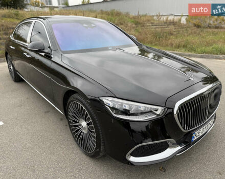 Черный Мерседес Майбах, объемом двигателя 3.98 л и пробегом 18 тыс. км за 208888 $, фото 47 на Automoto.ua