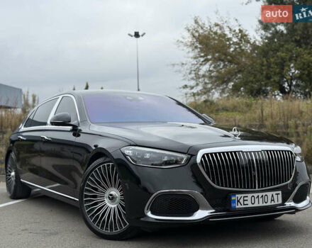 Черный Мерседес Майбах, объемом двигателя 3.98 л и пробегом 18 тыс. км за 208888 $, фото 35 на Automoto.ua