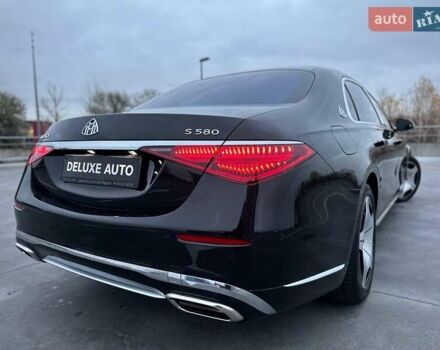 Черный Мерседес Майбах, объемом двигателя 3.98 л и пробегом 44 тыс. км за 190000 $, фото 28 на Automoto.ua