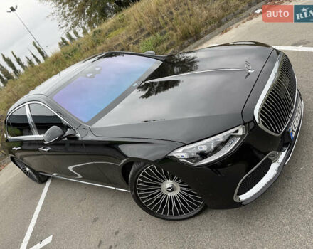 Черный Мерседес Майбах, объемом двигателя 3.98 л и пробегом 18 тыс. км за 208888 $, фото 29 на Automoto.ua
