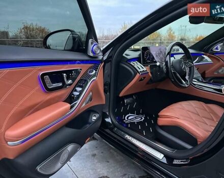 Черный Мерседес Майбах, объемом двигателя 3.98 л и пробегом 44 тыс. км за 190000 $, фото 29 на Automoto.ua