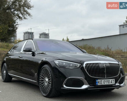 Черный Мерседес Майбах, объемом двигателя 3.98 л и пробегом 18 тыс. км за 208888 $, фото 1 на Automoto.ua