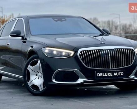 Черный Мерседес Майбах, объемом двигателя 3.98 л и пробегом 44 тыс. км за 190000 $, фото 11 на Automoto.ua