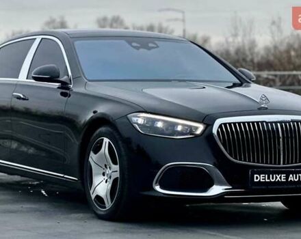 Черный Мерседес Майбах, объемом двигателя 3.98 л и пробегом 44 тыс. км за 190000 $, фото 2 на Automoto.ua