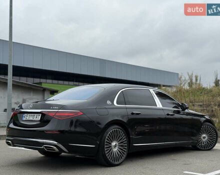 Черный Мерседес Майбах, объемом двигателя 3.98 л и пробегом 18 тыс. км за 208888 $, фото 8 на Automoto.ua