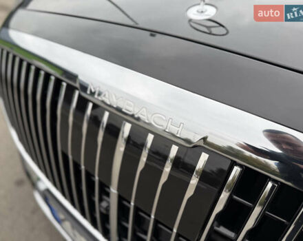 Черный Мерседес Майбах, объемом двигателя 3.98 л и пробегом 18 тыс. км за 208888 $, фото 48 на Automoto.ua