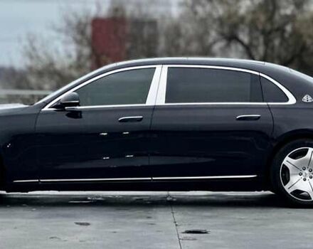 Черный Мерседес Майбах, объемом двигателя 3.98 л и пробегом 44 тыс. км за 190000 $, фото 1 на Automoto.ua