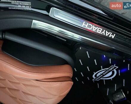 Черный Мерседес Майбах, объемом двигателя 3.98 л и пробегом 44 тыс. км за 190000 $, фото 31 на Automoto.ua