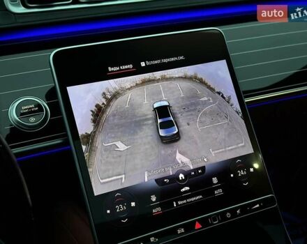 Черный Мерседес Майбах, объемом двигателя 3.98 л и пробегом 44 тыс. км за 190000 $, фото 87 на Automoto.ua