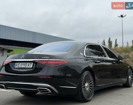 Черный Мерседес Майбах, объемом двигателя 3.98 л и пробегом 18 тыс. км за 208888 $, фото 25 на Automoto.ua