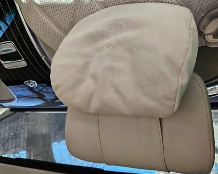 Черный Мерседес Майбах, объемом двигателя 3.98 л и пробегом 30 тыс. км за 195000 $, фото 44 на Automoto.ua