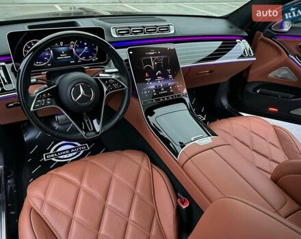 Черный Мерседес Майбах, объемом двигателя 3.98 л и пробегом 44 тыс. км за 190000 $, фото 38 на Automoto.ua