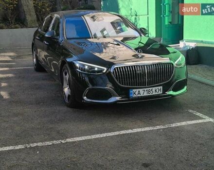 Черный Мерседес Майбах, объемом двигателя 3.98 л и пробегом 30 тыс. км за 195000 $, фото 6 на Automoto.ua