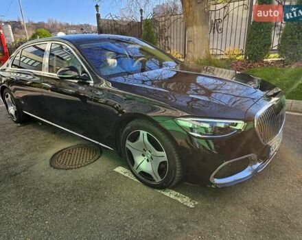 Черный Мерседес Майбах, объемом двигателя 3.98 л и пробегом 30 тыс. км за 195000 $, фото 18 на Automoto.ua