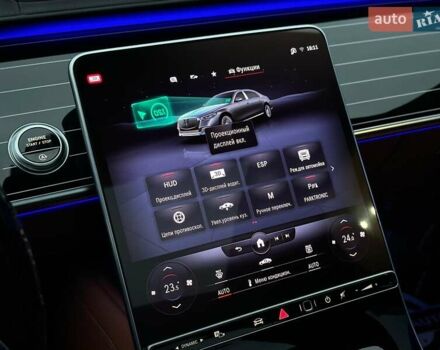 Черный Мерседес Майбах, объемом двигателя 3.98 л и пробегом 44 тыс. км за 190000 $, фото 84 на Automoto.ua