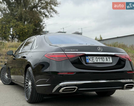 Черный Мерседес Майбах, объемом двигателя 3.98 л и пробегом 18 тыс. км за 208888 $, фото 55 на Automoto.ua