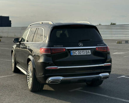 Черный Мерседес Майбах, объемом двигателя 4 л и пробегом 90 тыс. км за 165000 $, фото 7 на Automoto.ua