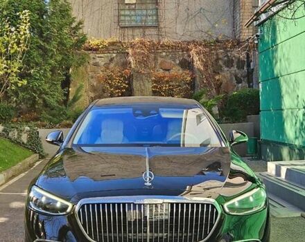 Черный Мерседес Майбах, объемом двигателя 3.98 л и пробегом 30 тыс. км за 195000 $, фото 32 на Automoto.ua