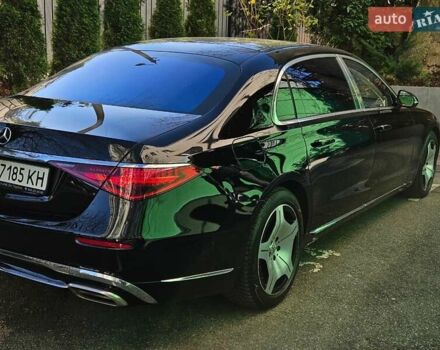 Черный Мерседес Майбах, объемом двигателя 3.98 л и пробегом 30 тыс. км за 195000 $, фото 8 на Automoto.ua