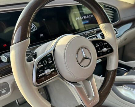Черный Мерседес Майбах, объемом двигателя 4 л и пробегом 90 тыс. км за 165000 $, фото 27 на Automoto.ua
