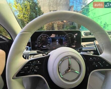 Черный Мерседес Майбах, объемом двигателя 3.98 л и пробегом 30 тыс. км за 195000 $, фото 55 на Automoto.ua