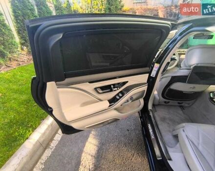 Черный Мерседес Майбах, объемом двигателя 3.98 л и пробегом 30 тыс. км за 195000 $, фото 62 на Automoto.ua