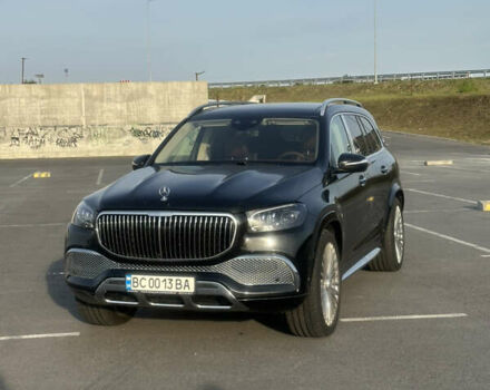 Черный Мерседес Майбах, объемом двигателя 4 л и пробегом 90 тыс. км за 165000 $, фото 1 на Automoto.ua