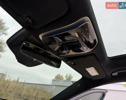 Черный Мерседес Майбах, объемом двигателя 3.98 л и пробегом 18 тыс. км за 208888 $, фото 91 на Automoto.ua