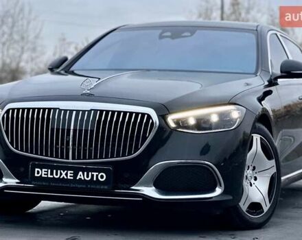 Черный Мерседес Майбах, объемом двигателя 3.98 л и пробегом 44 тыс. км за 190000 $, фото 8 на Automoto.ua