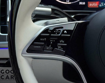 Чорний Мерседес Майбах, об'ємом двигуна 5.98 л та пробігом 13 тис. км за 360221 $, фото 23 на Automoto.ua