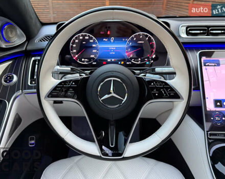 Чорний Мерседес Майбах, об'ємом двигуна 5.98 л та пробігом 13 тис. км за 360221 $, фото 22 на Automoto.ua