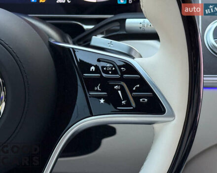 Чорний Мерседес Майбах, об'ємом двигуна 5.98 л та пробігом 13 тис. км за 360221 $, фото 24 на Automoto.ua