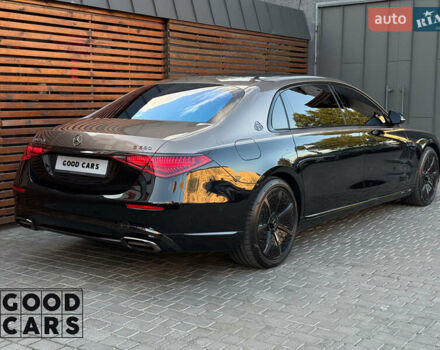 Чорний Мерседес Майбах, об'ємом двигуна 5.98 л та пробігом 13 тис. км за 360221 $, фото 5 на Automoto.ua