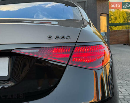 Чорний Мерседес Майбах, об'ємом двигуна 5.98 л та пробігом 13 тис. км за 360221 $, фото 33 на Automoto.ua