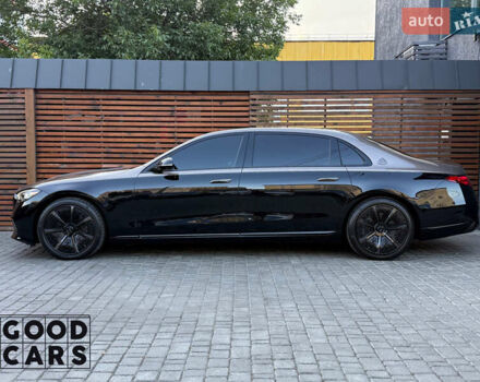 Чорний Мерседес Майбах, об'ємом двигуна 5.98 л та пробігом 13 тис. км за 360221 $, фото 2 на Automoto.ua