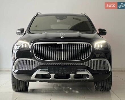 Черный Мерседес Майбах, объемом двигателя 3.98 л и пробегом 1 тыс. км за 233649 $, фото 5 на Automoto.ua