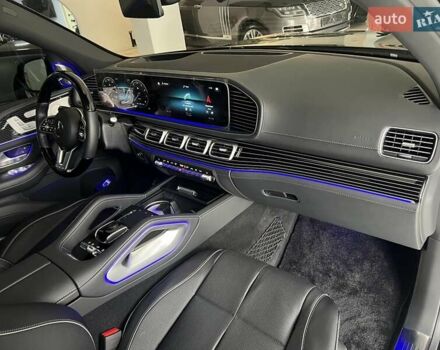 Черный Мерседес Майбах, объемом двигателя 3.98 л и пробегом 1 тыс. км за 233649 $, фото 35 на Automoto.ua