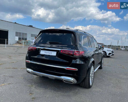 Черный Мерседес Майбах, объемом двигателя 4 л и пробегом 75 тыс. км за 155000 $, фото 1 на Automoto.ua