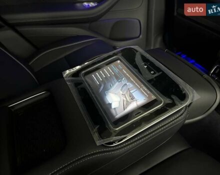 Черный Мерседес Майбах, объемом двигателя 3.98 л и пробегом 1 тыс. км за 233649 $, фото 30 на Automoto.ua