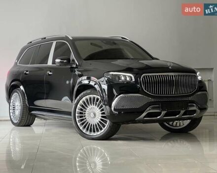 Черный Мерседес Майбах, объемом двигателя 3.98 л и пробегом 1 тыс. км за 233649 $, фото 2 на Automoto.ua