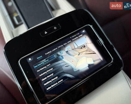 Чорний Мерседес Майбах, об'ємом двигуна 3.98 л та пробігом 98 тис. км за 154900 $, фото 73 на Automoto.ua