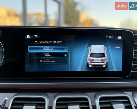 Чорний Мерседес Майбах, об'ємом двигуна 3.98 л та пробігом 98 тис. км за 154900 $, фото 48 на Automoto.ua