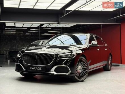 Мерседес Майбах 2021 у Києві на Automoto.ua Чорний Мерседес Майбах, об'ємом двигуна 4 л та пробігом 25 тис. км за 184900 $, фото 1 на Automoto.ua