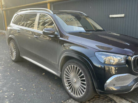 Черный Мерседес Майбах, объемом двигателя 4 л и пробегом 100 тыс. км за 150000 $, фото 1 на Automoto.ua