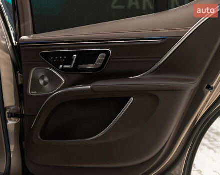 Коричневый Мерседес Майбах, объемом двигателя 0 л и пробегом 7 тыс. км за 240000 $, фото 35 на Automoto.ua