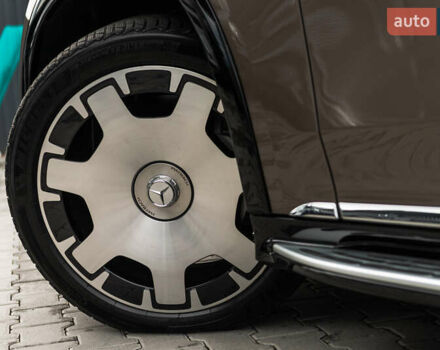 Коричневый Мерседес Майбах, объемом двигателя 0 л и пробегом 7 тыс. км за 240000 $, фото 10 на Automoto.ua