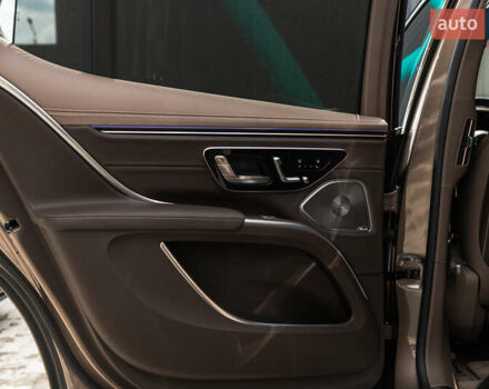 Коричневий Мерседес Майбах, об'ємом двигуна 0 л та пробігом 7 тис. км за 240000 $, фото 31 на Automoto.ua